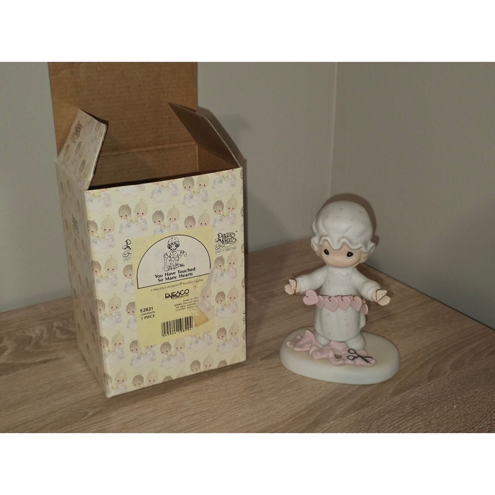 Precious Moments You Have Touched‎ So Many Hearts Figurine E-2821 Box 1983
